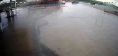 Diyarbakır&rsquo;da tır otomobili bi&ccedil;ti: 2 yaralı
