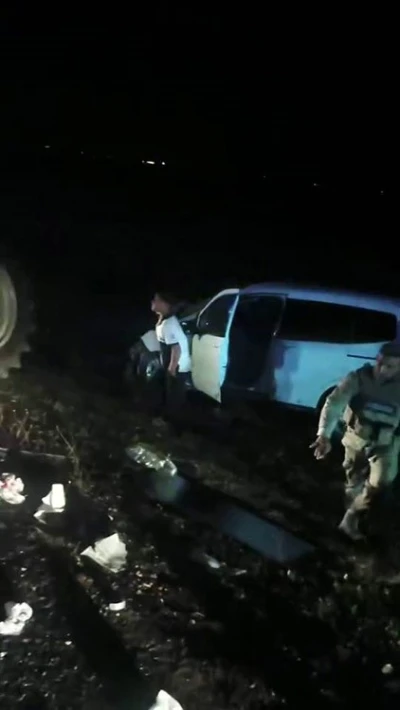 Diyarbakır’da traktör ile hafif ticari araç çarpıştı: 2 yaralı
