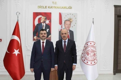 Diyarbakır Emniyet M&uuml;d&uuml;r&uuml; G&ouml;kduman, Dicle Kaymakamı Atış ile bir araya geldi
