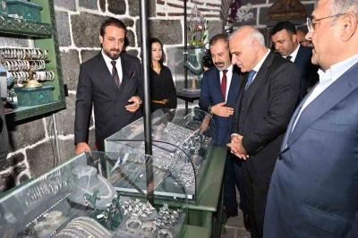 Diyarbakır Hasırevi açıldı
