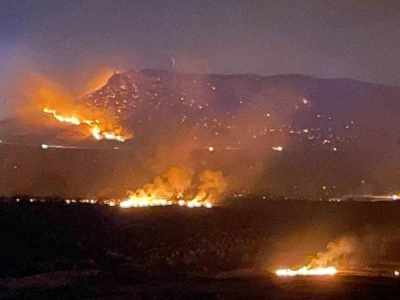 Diyarbakır’ın 2 ilçesinde çıkan yangın söndürüldü
