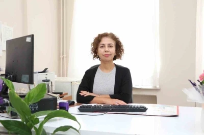 Doç. Dr. Durak: &quot;Kekemelik tedavisinin ilk adımı sabırla dinlemektir&quot;
