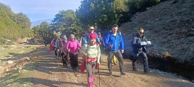 Doğaseverler Denizli&rsquo;nin yeşilliklerine y&uuml;r&uuml;yor
