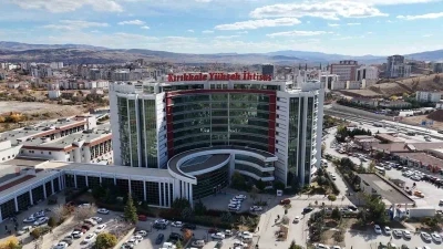 Doktorların e-imzasını kullanarak yeşil reçeteli ilaç yazan kamu personeli gözaltına alındı
