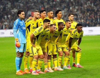 Domenico Tedesco’dan derbide tek değişiklik
