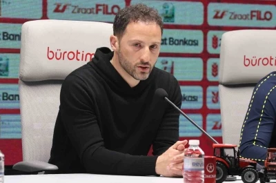 Domenico Tedesco: "B&ouml;ylesine bir eleme ma&ccedil;ında eğer gol atamazsanız bir sonraki tura gitmeniz &ccedil;ok zor olur"
