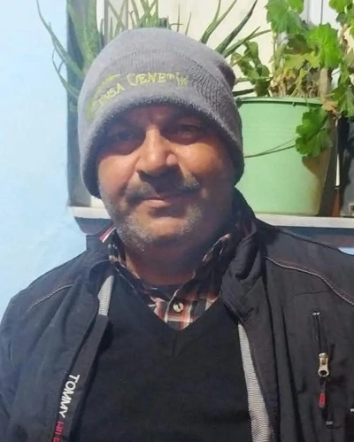 Domuz sürüsüne çarpan motosiklet sürücüsü yaşamını yitirdi
