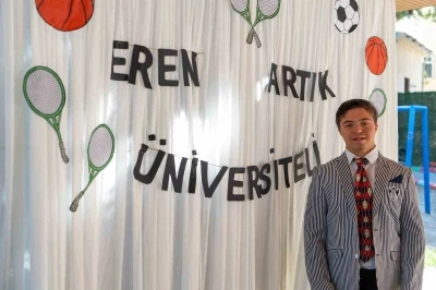 Down sendromlu genç büyük gurur yaşattı
