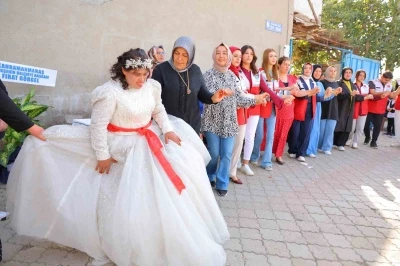 Down sendromlu Melek’in gelinlik hayali gerçek oldu
