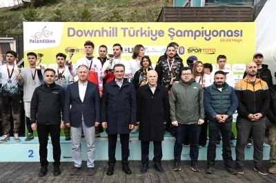 Downhill T&uuml;rkiye Şampiyonası&rsquo;nda madalyalar sahibini buldu
