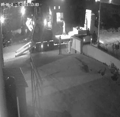 Dozerini çek karşılığı satmak istedi, dolandırıldı iddiası
