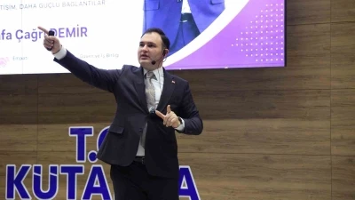 DP&Uuml; Kurumsal İletişim Koordinat&ouml;r&uuml; Mustafa &Ccedil;ağrı Demir: "İletişim artık stratejik bir g&uuml;&ccedil;"
