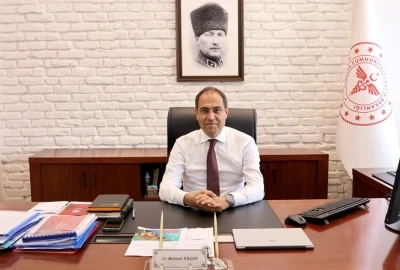 Dr. Erşan’dan akciğer kanseri uyarısı; &quot;Sigara sadece içeni değil, çevresindekileri de zehirler&quot;
