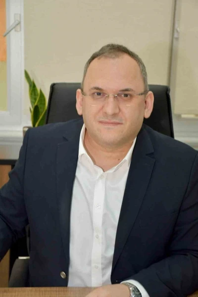 Dr. &Ouml;ğr. &Uuml;yesi Mehmet Uluşahin: "Fıtık sanıldığı kadar masum değil"
