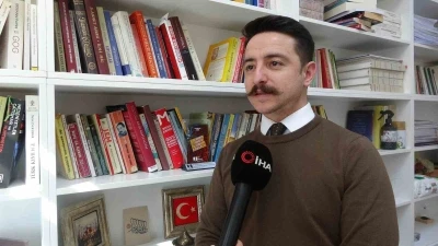 Dr. &Ouml;ğr. &Uuml;yesi Taş&ccedil;ı: "T&uuml;rkiye &ccedil;ok b&uuml;y&uuml;k bir diplomatik ahlak &ouml;rneği sergiliyor"
