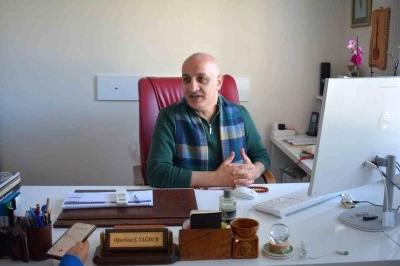 Dr. &Ouml;ğretim &Uuml;yesi Yağmur: "Oru&ccedil;, bireyin kendini inşasıdır"

