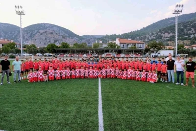 Düğerek Mahallesi kulübüne sahip çıktı
