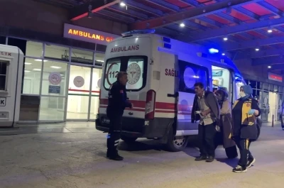 D&uuml;ğ&uuml;n yemeğinden 50 kişi zehirlendi iddiası
