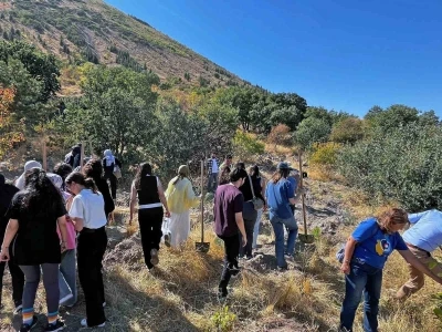 Dünya Eczacılar Günü’nde Ali Dağı’na ’Yeşil Nefes’
