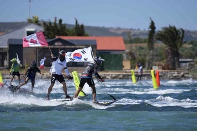 D&uuml;nya Motosurf Şampiyonası&rsquo;nda b&uuml;y&uuml;k final
