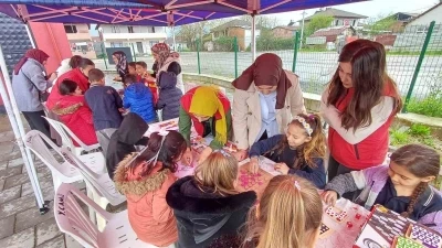 D&uuml;nya Romanlar G&uuml;n&uuml;&rsquo;nde gen&ccedil;lerden anlamlı buluşma
