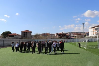 D&uuml;nya Sağlık G&uuml;n&uuml;&rsquo;n&uuml; y&uuml;r&uuml;yerek kutladılar
