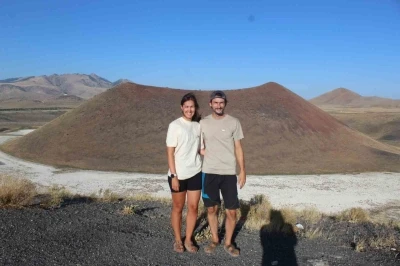 Dünya turuna çıkan İsviçreli çift Meke Gölü’nde

