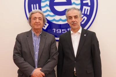 D&uuml;nyaca &uuml;nl&uuml; bilim insanı Prof. Dr. &Ccedil;etin Kaya Ko&ccedil; ile E&Uuml;&rsquo;de yapay zeka d&ouml;nemi başlıyor
