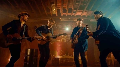 Dünyaca ünlü gitar dörtlüsü &quot;40 Fingers&quot; ilk kez İstanbul’da konser verecek
