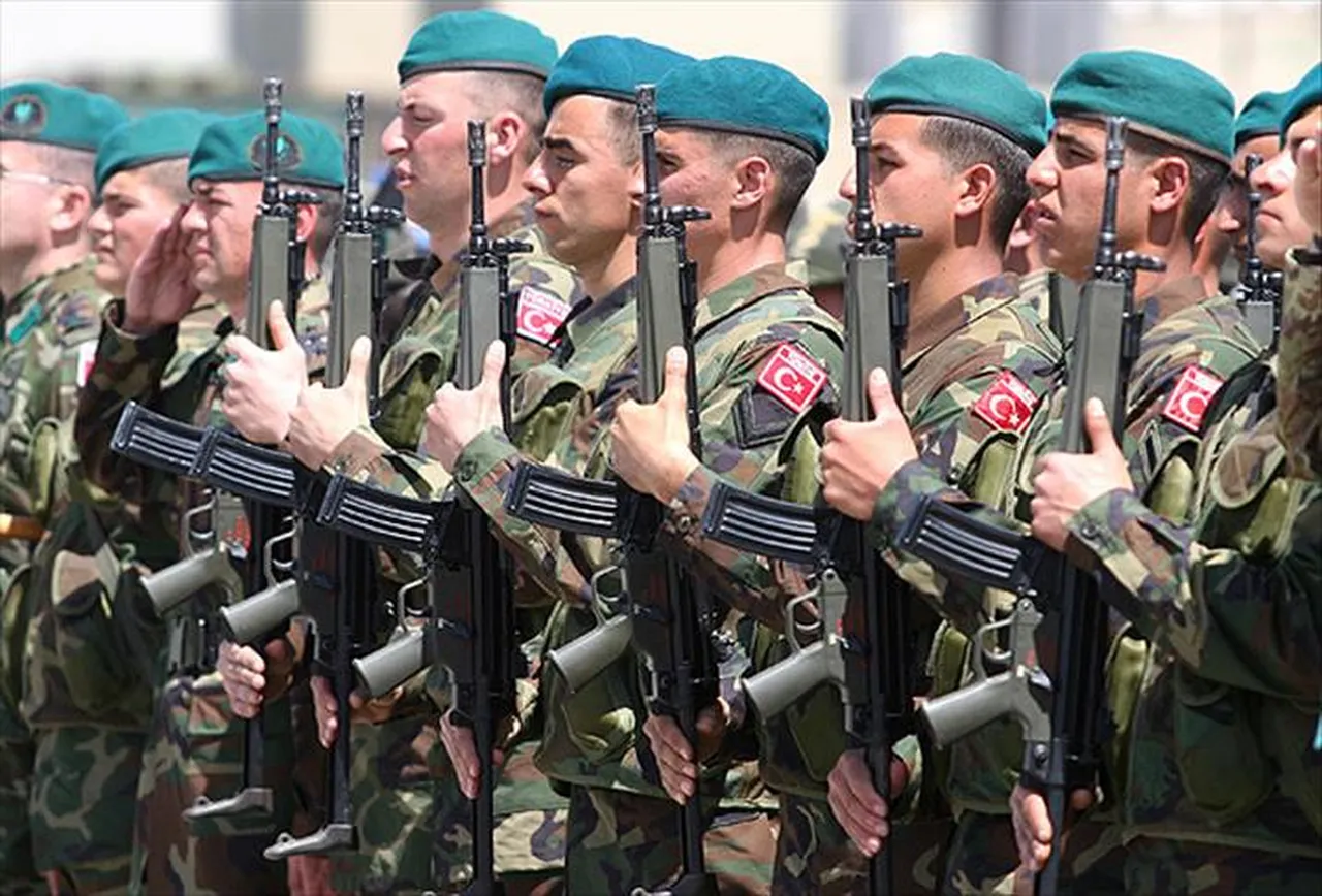 D&uuml;nyanın En G&uuml;&ccedil;l&uuml; Orduları A&ccedil;ıklandı: T&uuml;rkiye İlk 10&rsquo;da