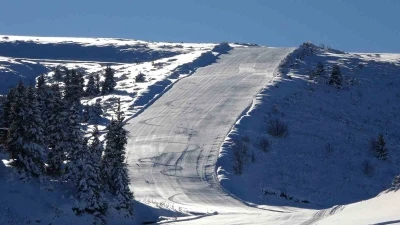 D&uuml;nyanın en iyileri arasında olan &Ccedil;ambaşı Kayak Merkezi sezona hazır
