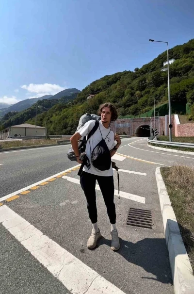 Dünyanın üçüncü, Avrupa ve Türkiye’nin ise en uzun tünelini yaya olarak geçti
