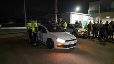 Dur ihtarına uymadı, aracı bırakıp başka araçla kaçtı
