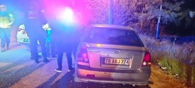 Dur ihtarına uymayan s&uuml;r&uuml;c&uuml; kovalamacayla yakalandı
