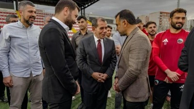 Dursun Özbek'ten 2. Lig ekibine ziyaret