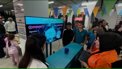 D&uuml;ş&uuml;nce g&uuml;c&uuml;yle nesneyi hareket ettirdiler
