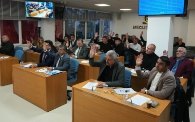 D&uuml;zce Belediye Meclisi 46 g&uuml;ndem maddesini g&ouml;r&uuml;şt&uuml;
