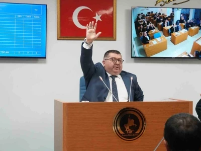 D&uuml;zce Belediye Meclisi 47 g&uuml;ndem maddesini g&ouml;r&uuml;şt&uuml;
