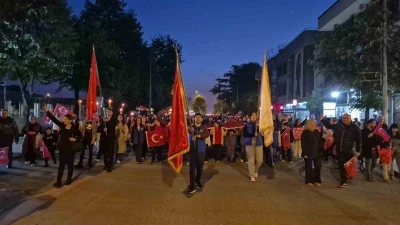 D&uuml;zce&rsquo;de 19 Mayıs coşkusu fener alayı ile başladı
