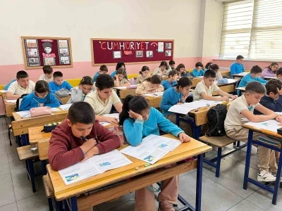 Düzce’de 4. sınıf öğrencilerine &quot;okuduğunu anlama&quot; takibi
