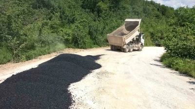D&uuml;zce&rsquo;de asfalt &ccedil;alışları s&uuml;r&uuml;yor
