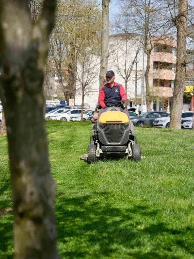 D&uuml;zce&rsquo;de bahar temizliği s&uuml;r&uuml;yor
