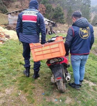 D&uuml;zce&rsquo;de &ccedil;alınan motosiklet 5 yıl sonra Bolu&rsquo;da bulundu
