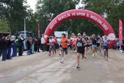 Düzce’de Efteni duatlonu 250 sporcunun katılımı ile yapıldı
