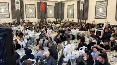 D&uuml;zce&rsquo;de Karslılardan anlamlı kaz gecesi
