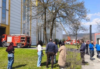 D&uuml;zce&rsquo;de kau&ccedil;uk fabrikasında baca yangını
