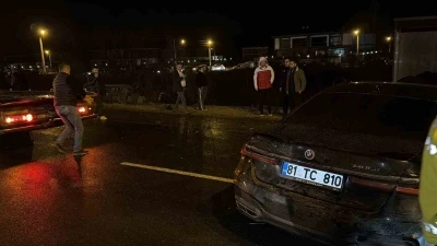 D&uuml;zce&rsquo;de otomobil halk otob&uuml;s&uuml; ile &ccedil;arpıştı: 5 yaralı
