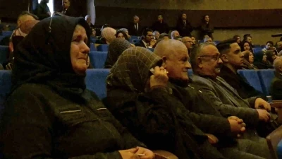 D&uuml;zce&rsquo;de "Bedel" adlı belgeselin g&ouml;sterimi yapıldı: G&ouml;zyaşları sel oldu

