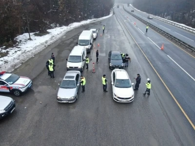 D&uuml;zce&rsquo;de son bir haftada 254 ara&ccedil; trafikten men edildi
