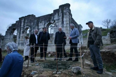 D&uuml;zce i&ccedil;in siyaset &uuml;st&uuml; zirve
